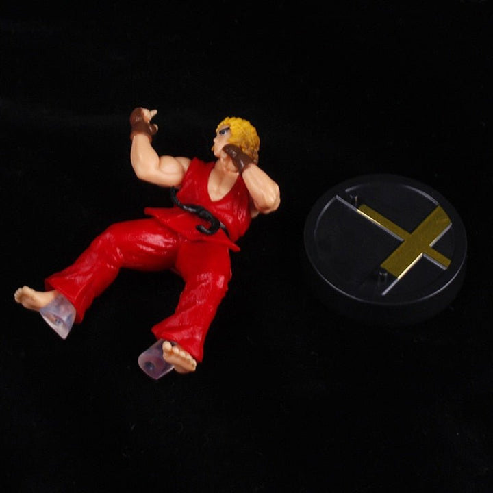 Ryu/Ken Miniatures - Tinker's Way
