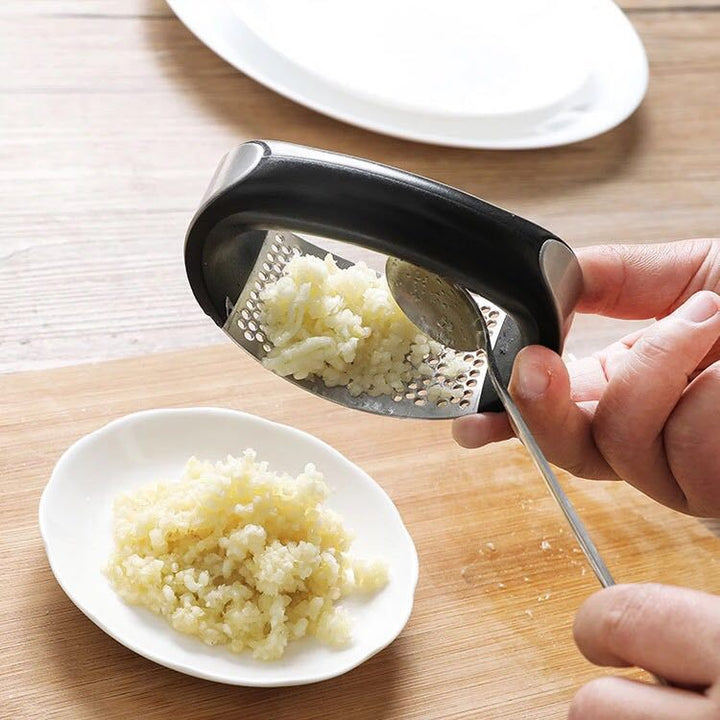 Stainless Steel Garlic Presser - Tinker's Way