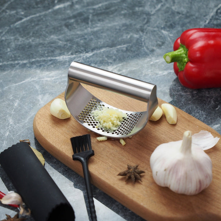Stainless Steel Garlic Presser - Tinker's Way